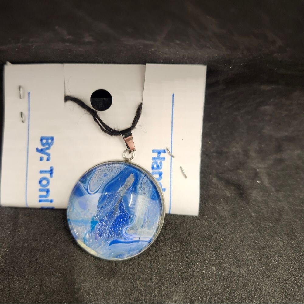 Hand Crafted Necklace Medallion Pendant 1" Round Pendant 18 inch cord